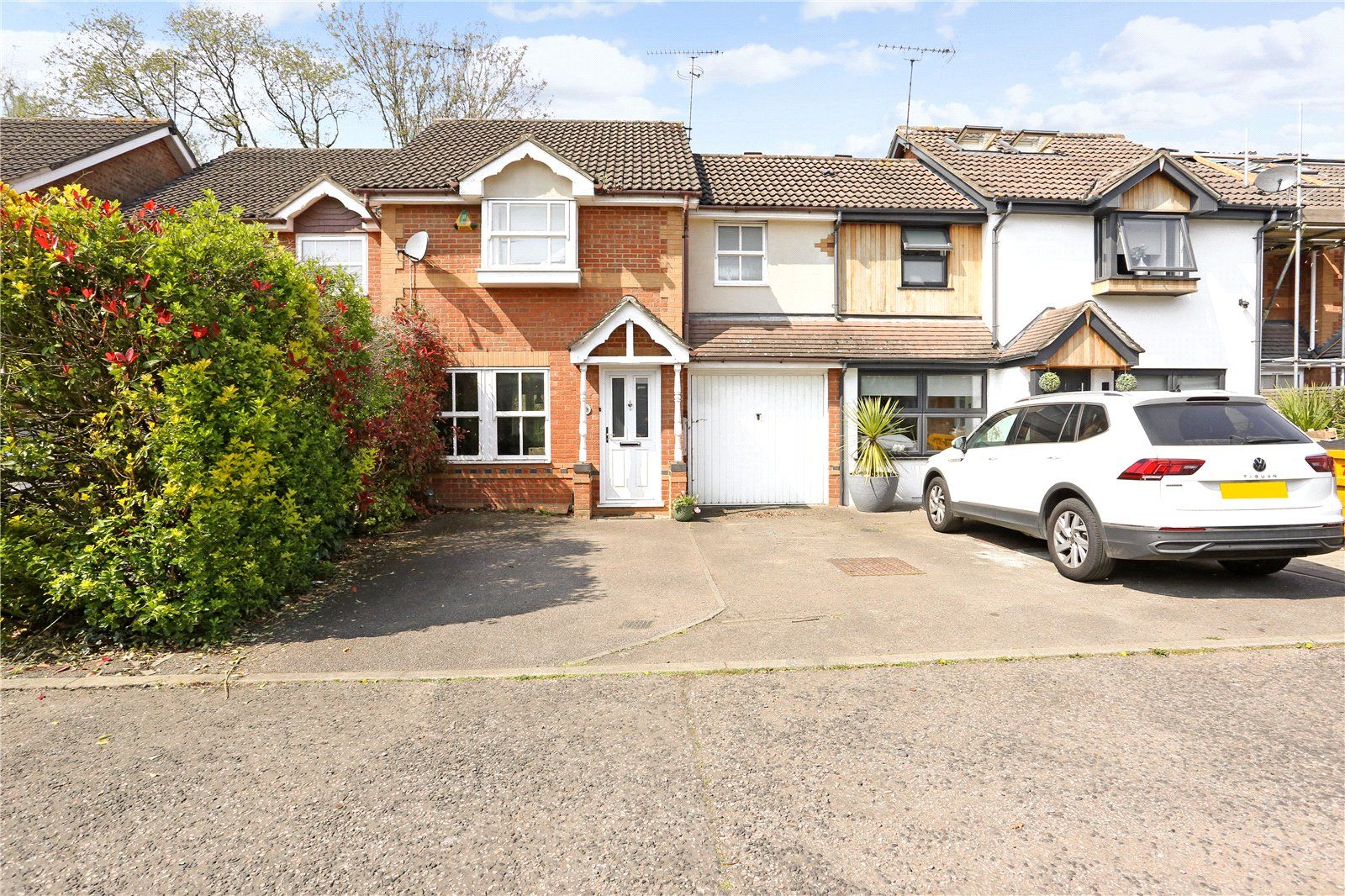 3 bed terraced house for sale in Tewkesbury Close, Loughton, Essex IG10