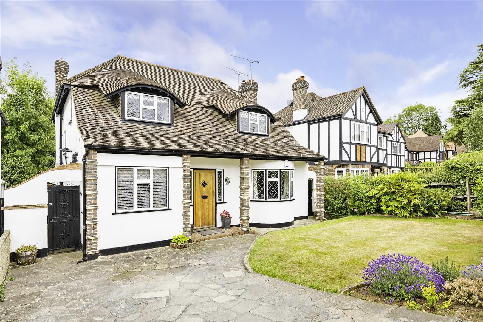 4 bed detached house for sale in Holly Hill Drive, Banstead SM7 Zoopla