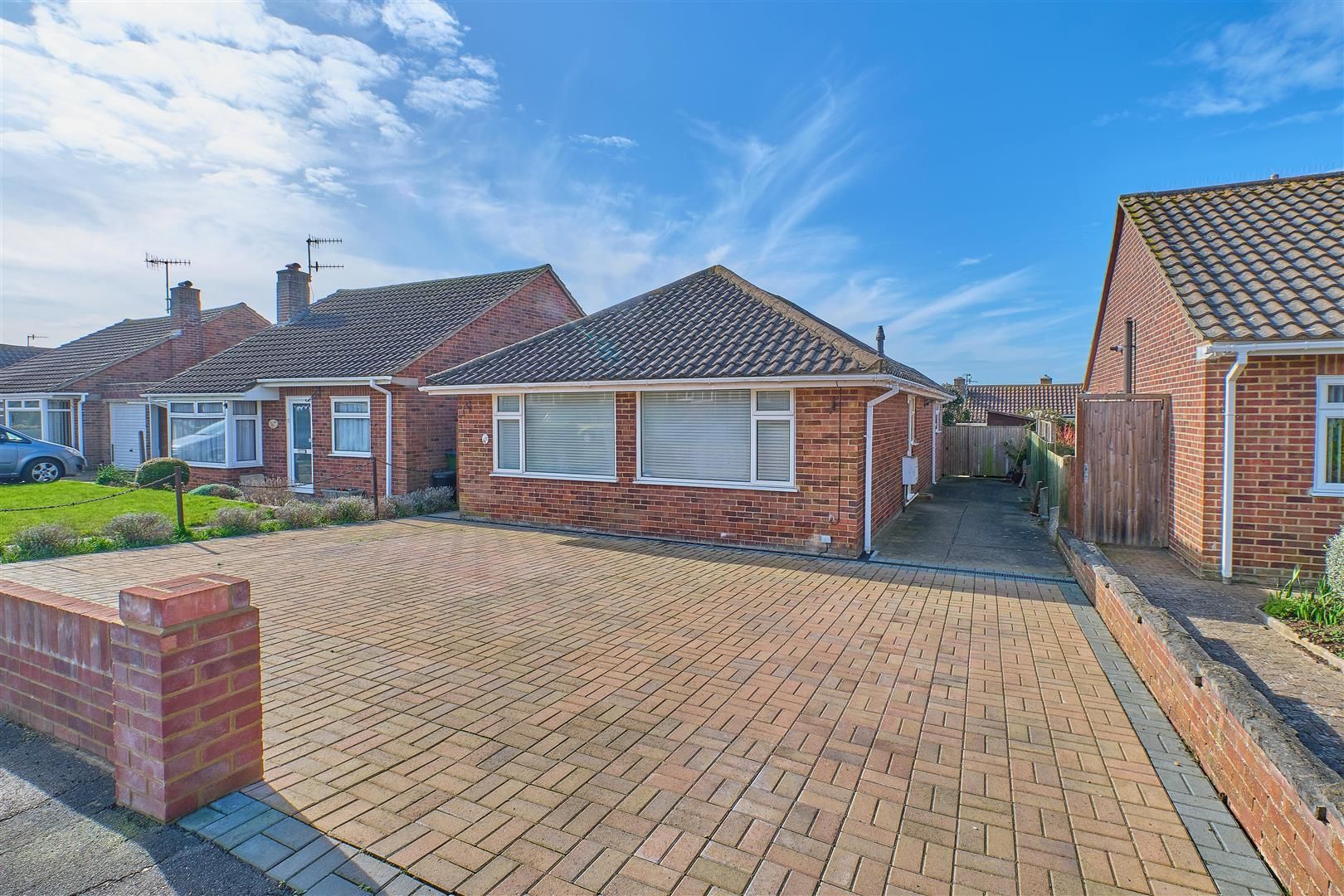 2 bed detached bungalow for sale in Upper Chyngton Gardens, Seaford