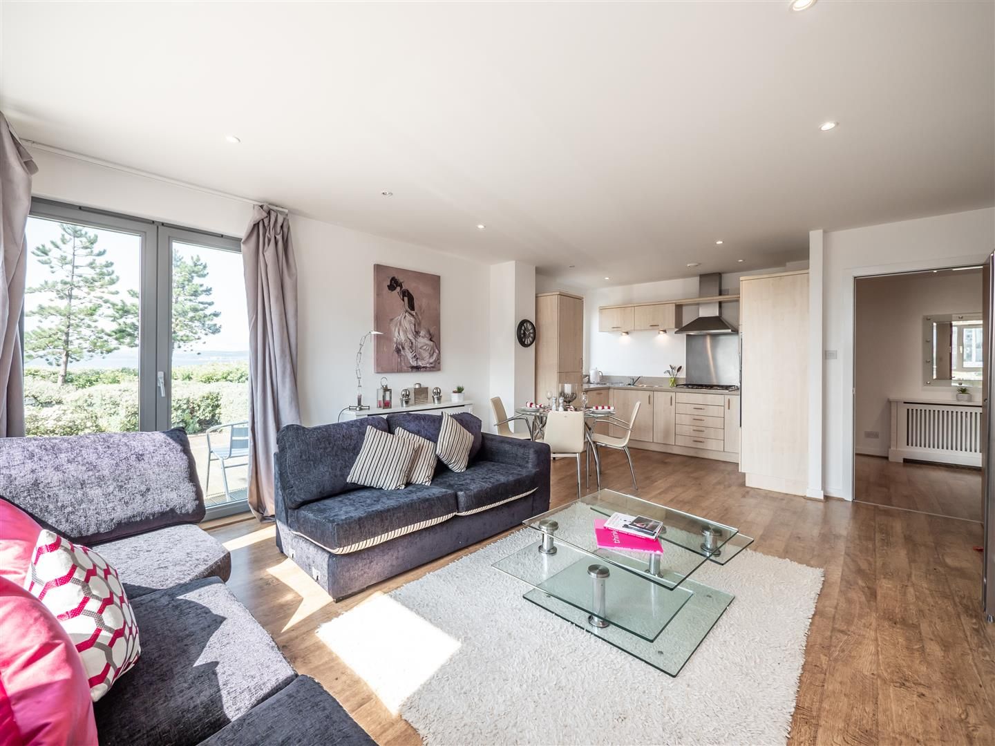 10/2 Western Harbour Terrace, Edinburgh EH6  