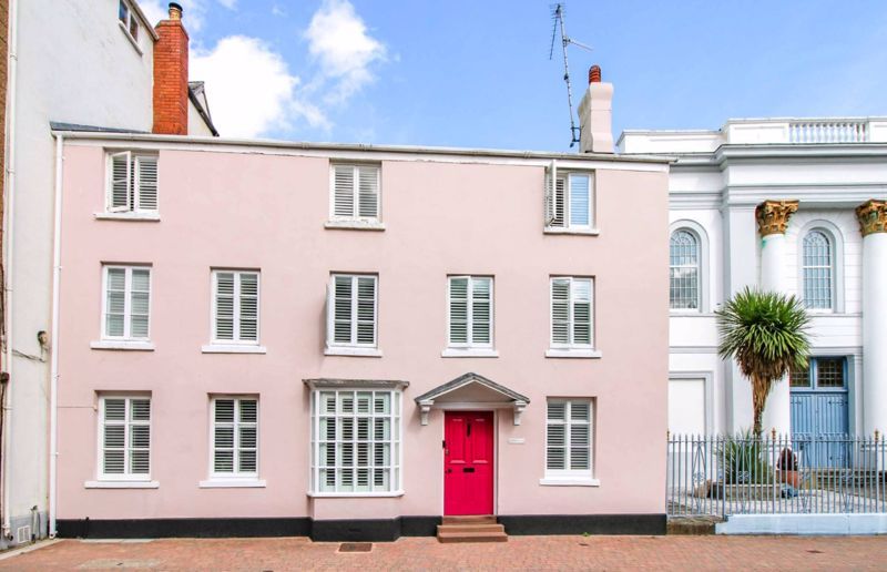 Glendower Street, Monmouth NP25  