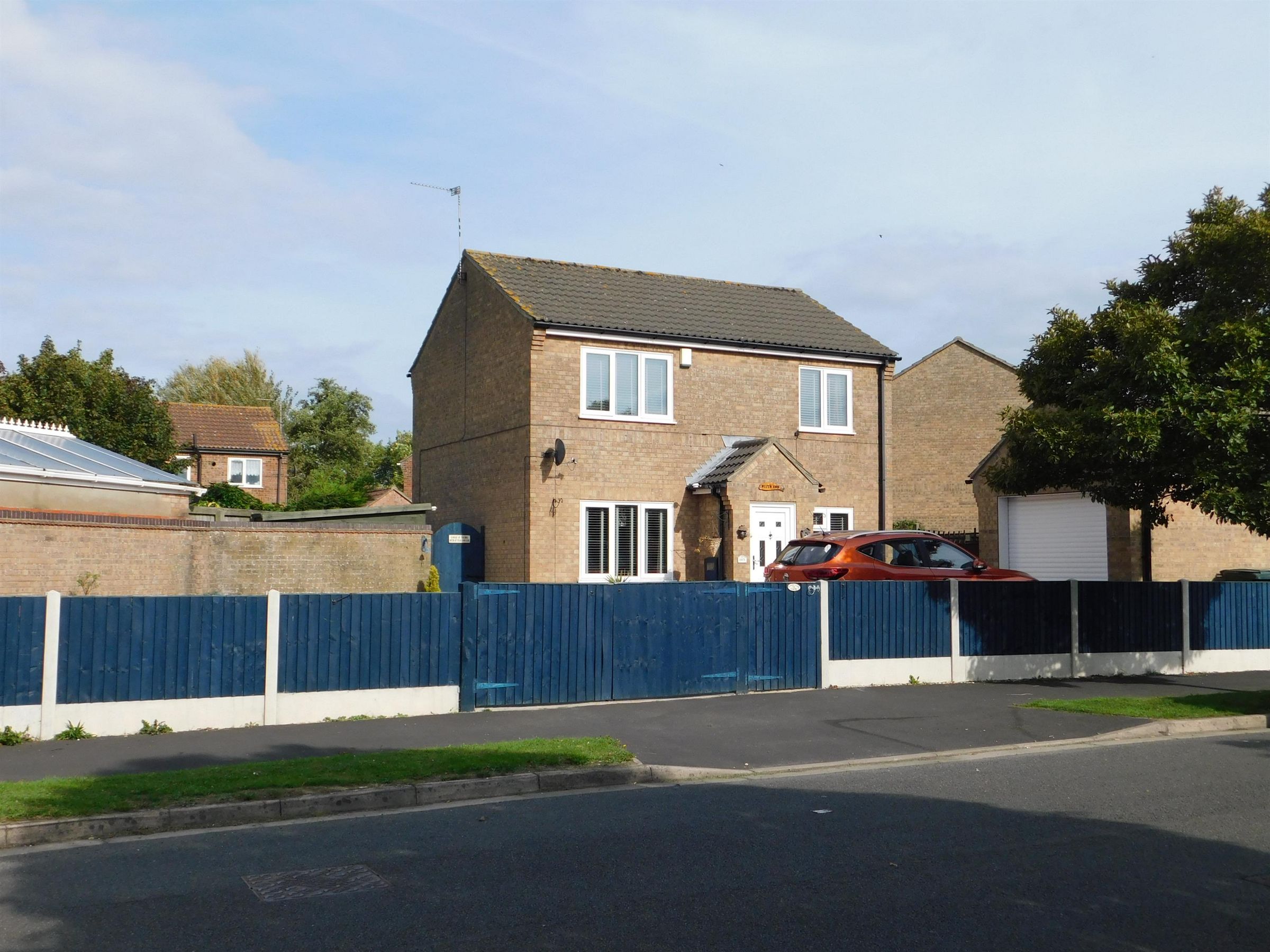3 bed detached house for sale in Richmond Drive, Skegness PE25 Zoopla