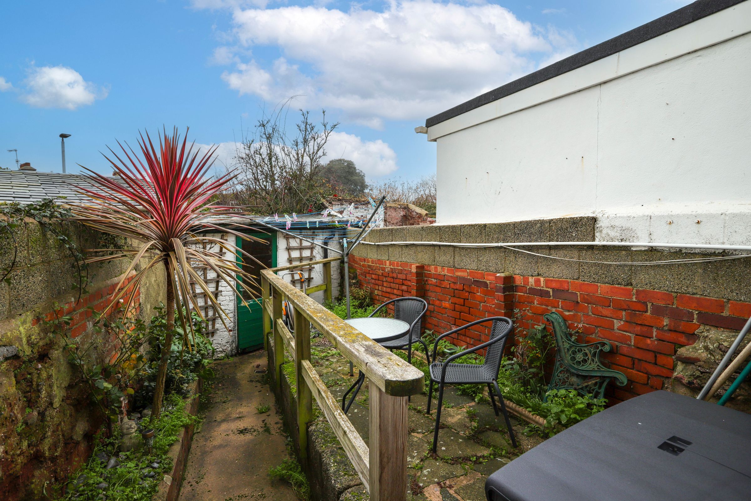 2 bed terraced house for sale in Coombe Vale Road, Teignmouth TQ14 Zoopla