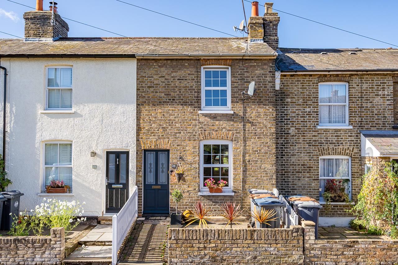 2 bed property for sale in Railway Place, Hertford SG13 Zoopla