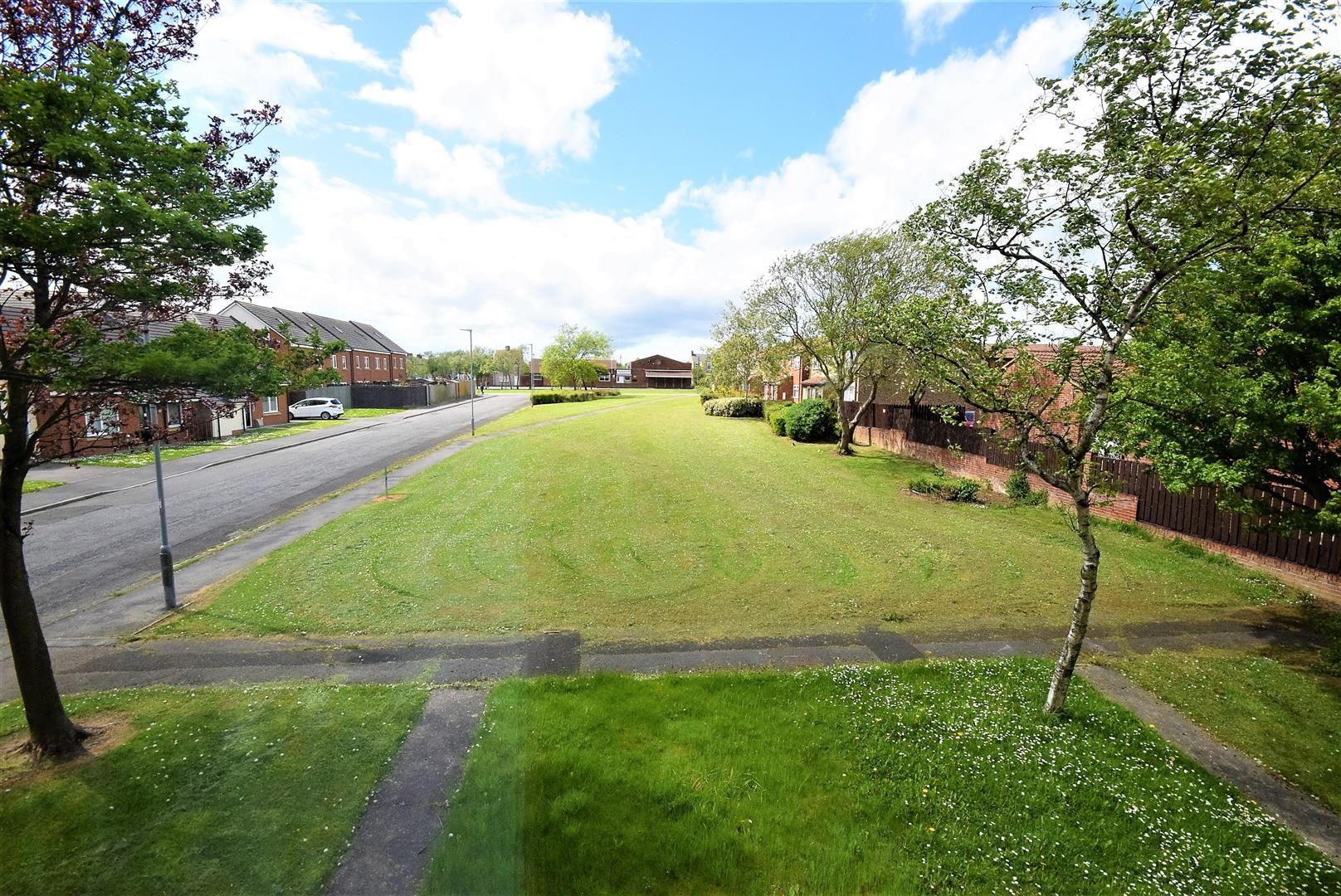 3 bed semidetached house for sale in Elizabeth Place, Shotton Colliery