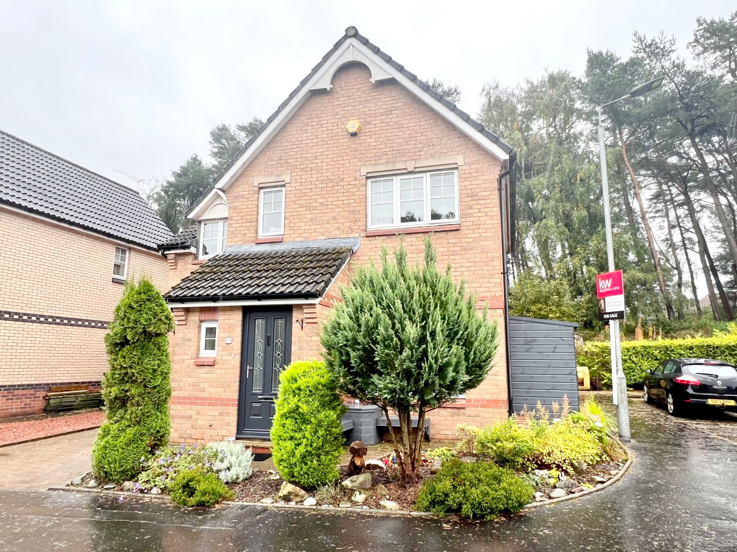 3 bed detached house for sale in Hayward Avenue, Carluke, Lanarkshire