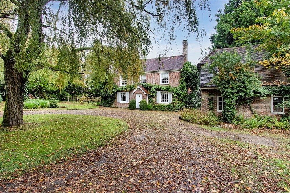 5 bed detached house for sale in Woodmans Green Road, Whatlington