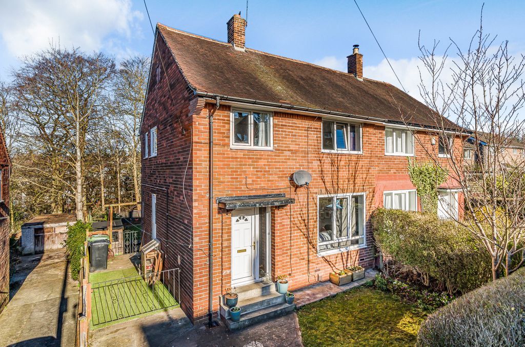 3 bed semidetached house for sale in Drive, Leeds LS8 Zoopla