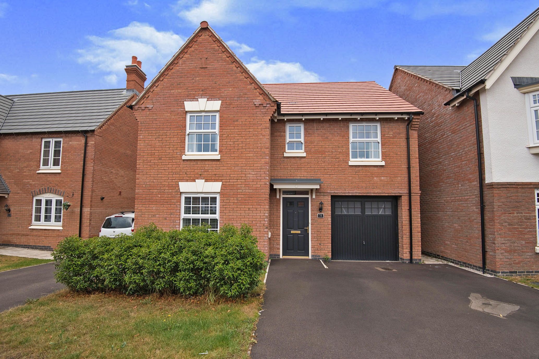 4 bed detached house for sale in Glynn Street, Hugglescote, Coalville