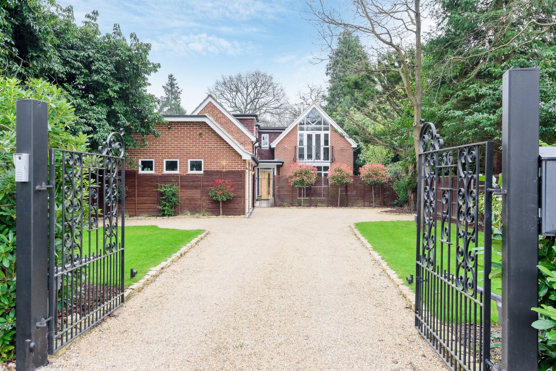 5 bed detached house for sale in Dartnell Park Road, West Byfleet KT14