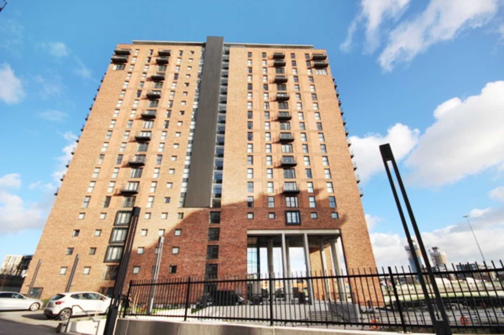 2 bed flat to rent in Wilburn Basin, Ordsall Lane M5 Zoopla