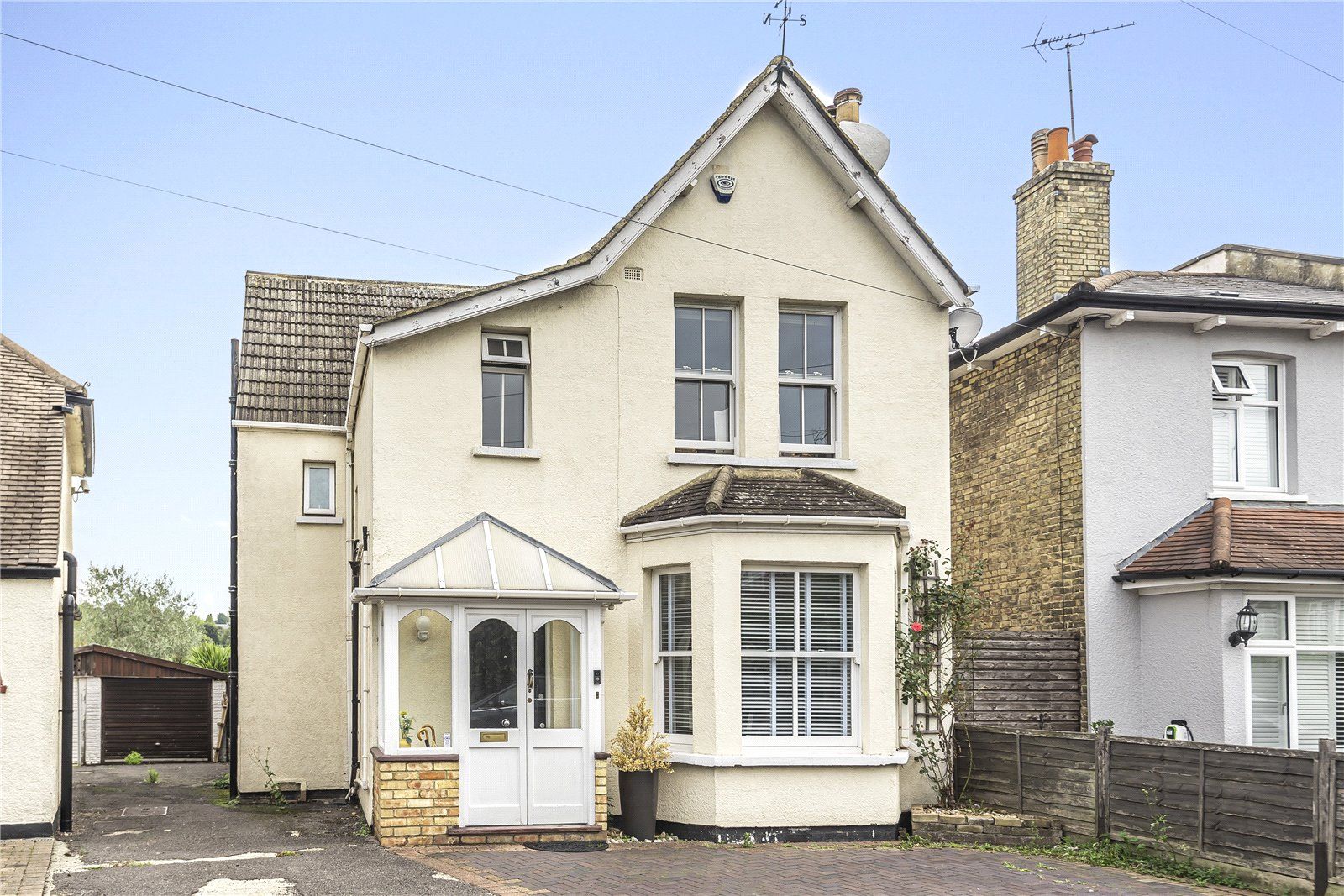 3 bed detached house for sale in Victoria Road, New