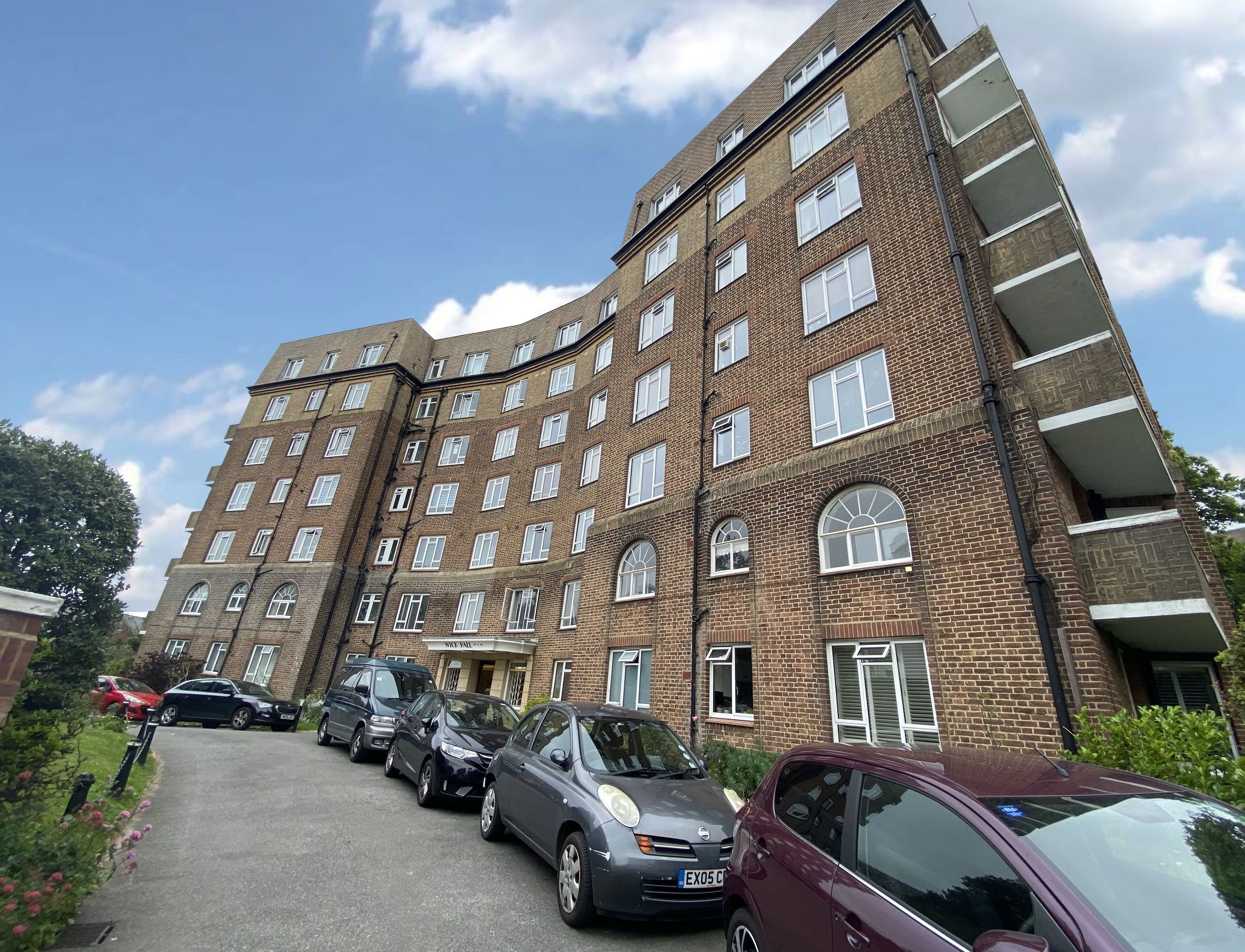 30 Wick Hall, Furze Hill, Hove, East Sussex BN3