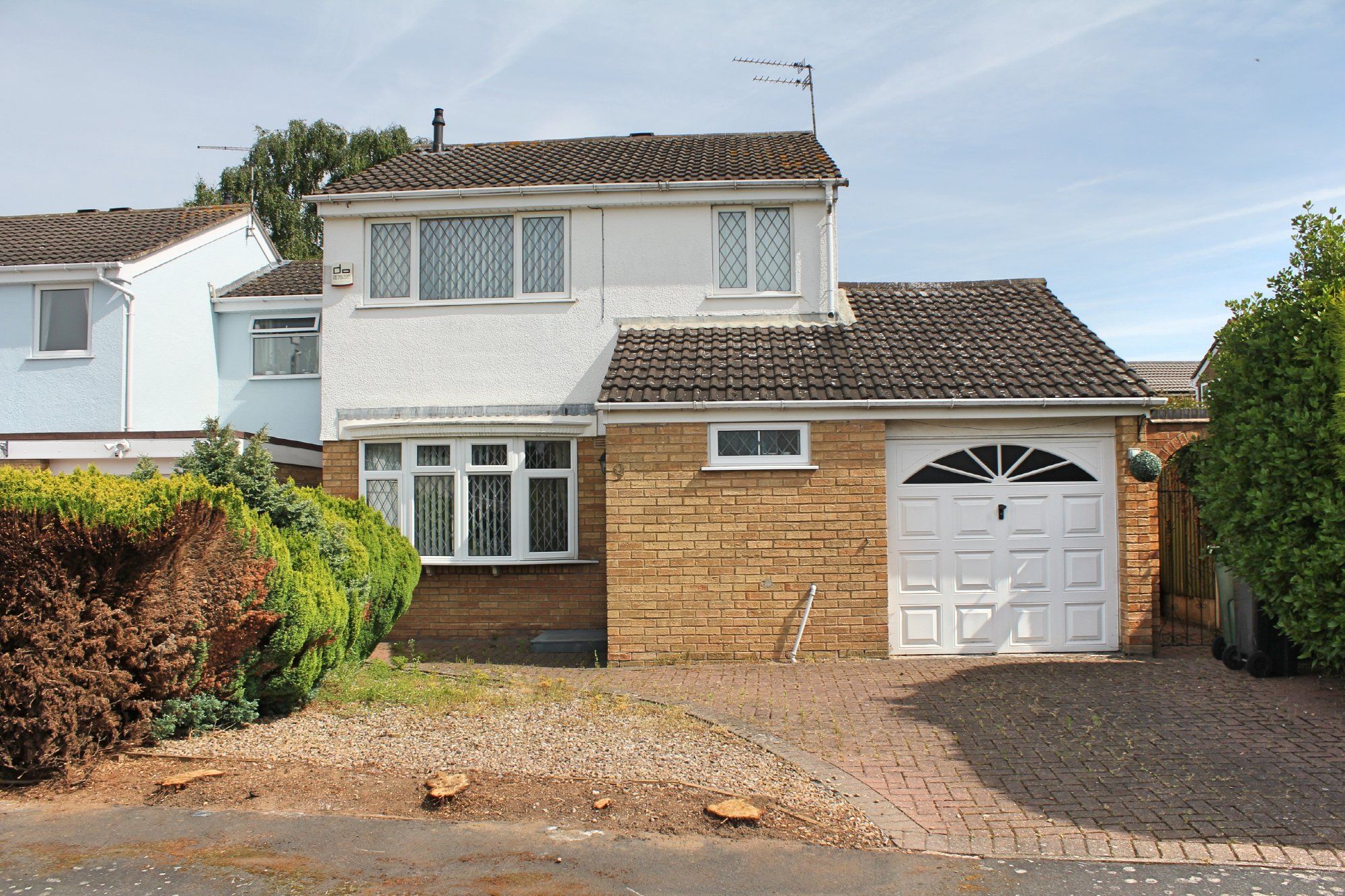 3 bed detached house for sale in Crediton Close, Wigston, Leicester