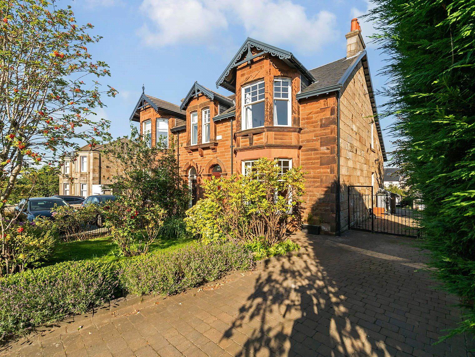 4 bed semidetached house for sale in Greenlees Road, Cambuslang