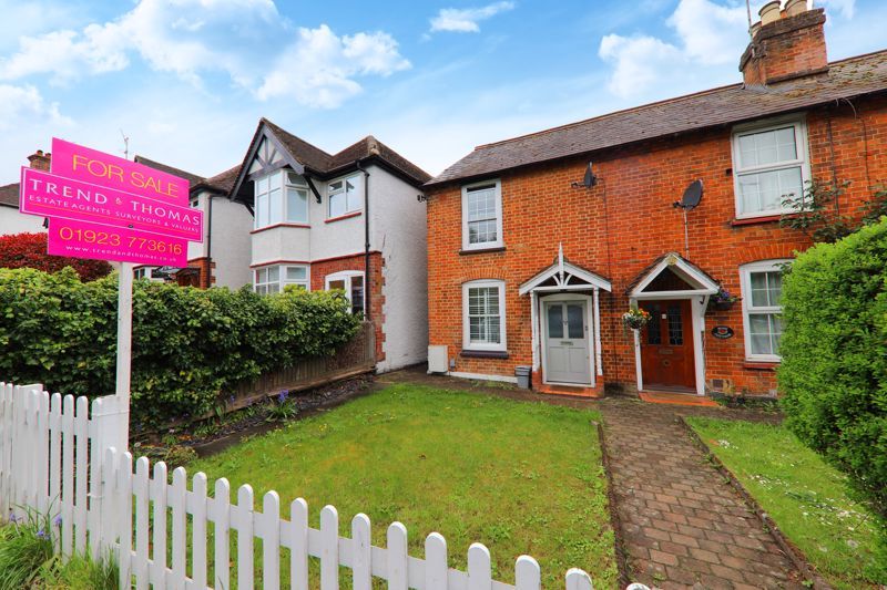 2 bed terraced house for sale in Batchworth Hill, Rickmansworth WD3