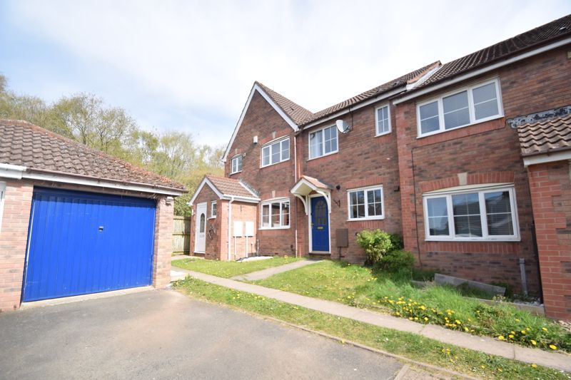 2 bed property to rent in Cleobury Close, Redditch B97 Zoopla