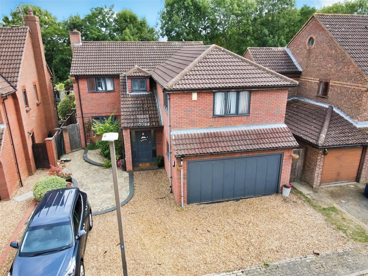 6 bed detached house for sale in Burewelle, Two Mile Ash, Milton Keynes