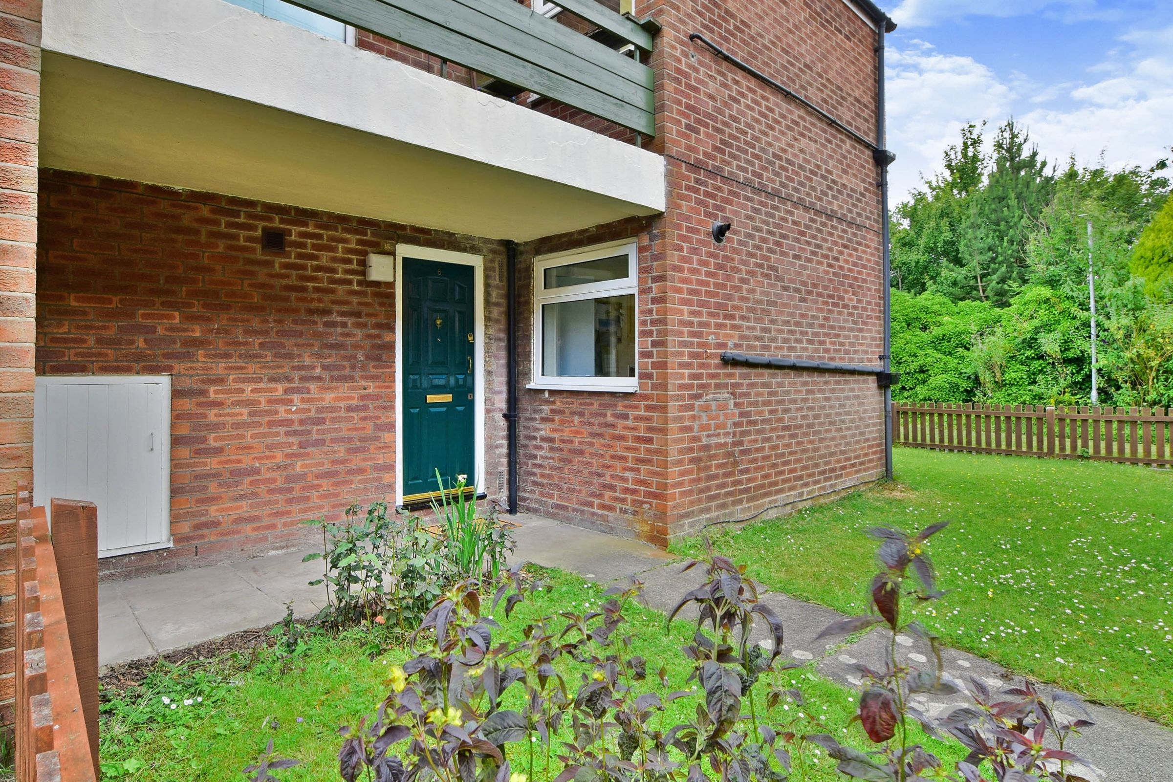 1 bed flat for sale in Budworth Walk, Wilmslow SK9 Zoopla