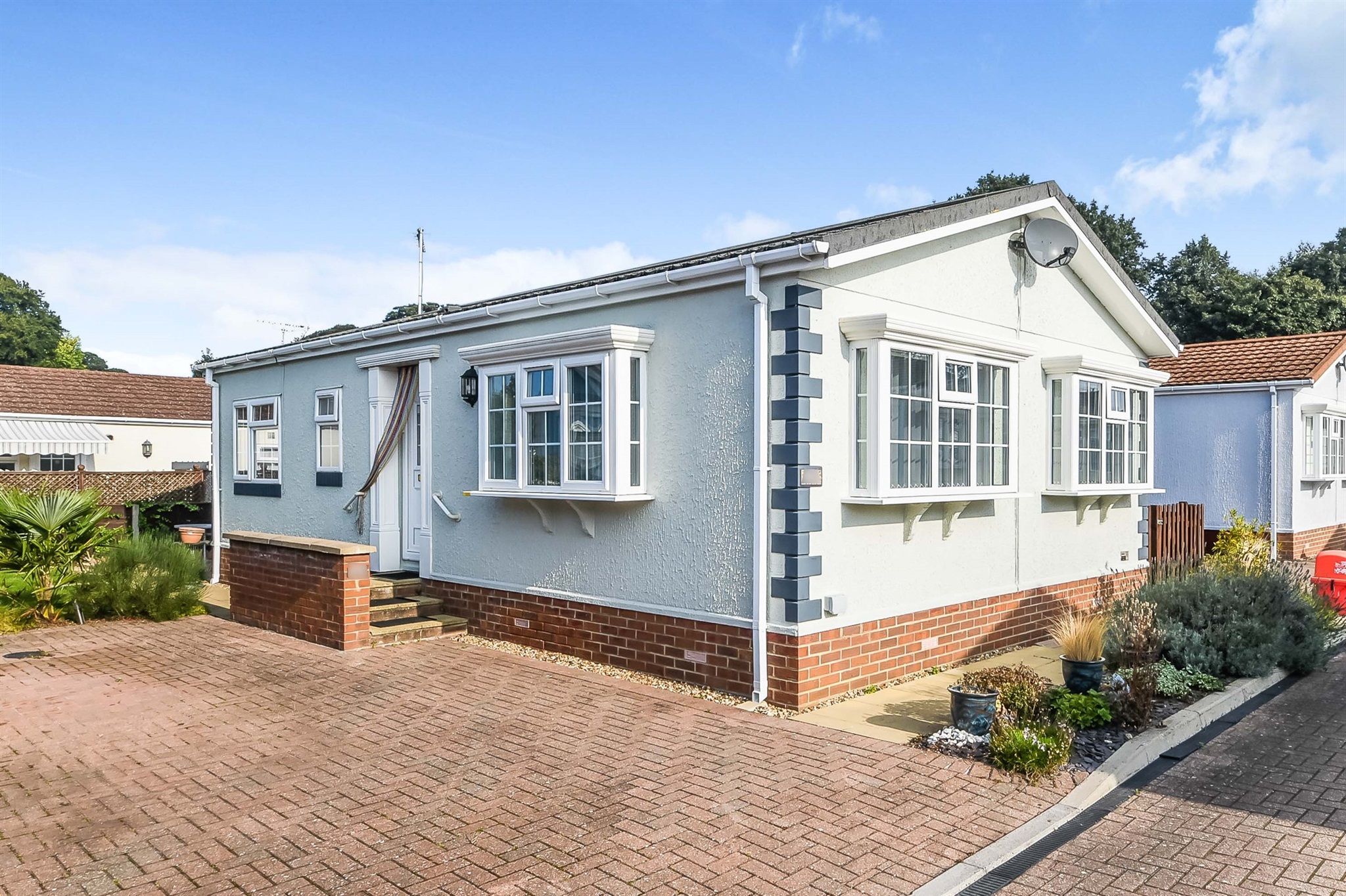 2 bed mobile/park home for sale in Hardwick Bridge Residential Park