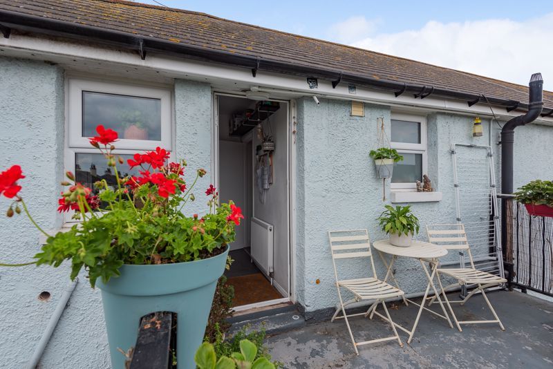 2 bed flat for sale in Gravits Lane, Bognor Regis PO21 Zoopla