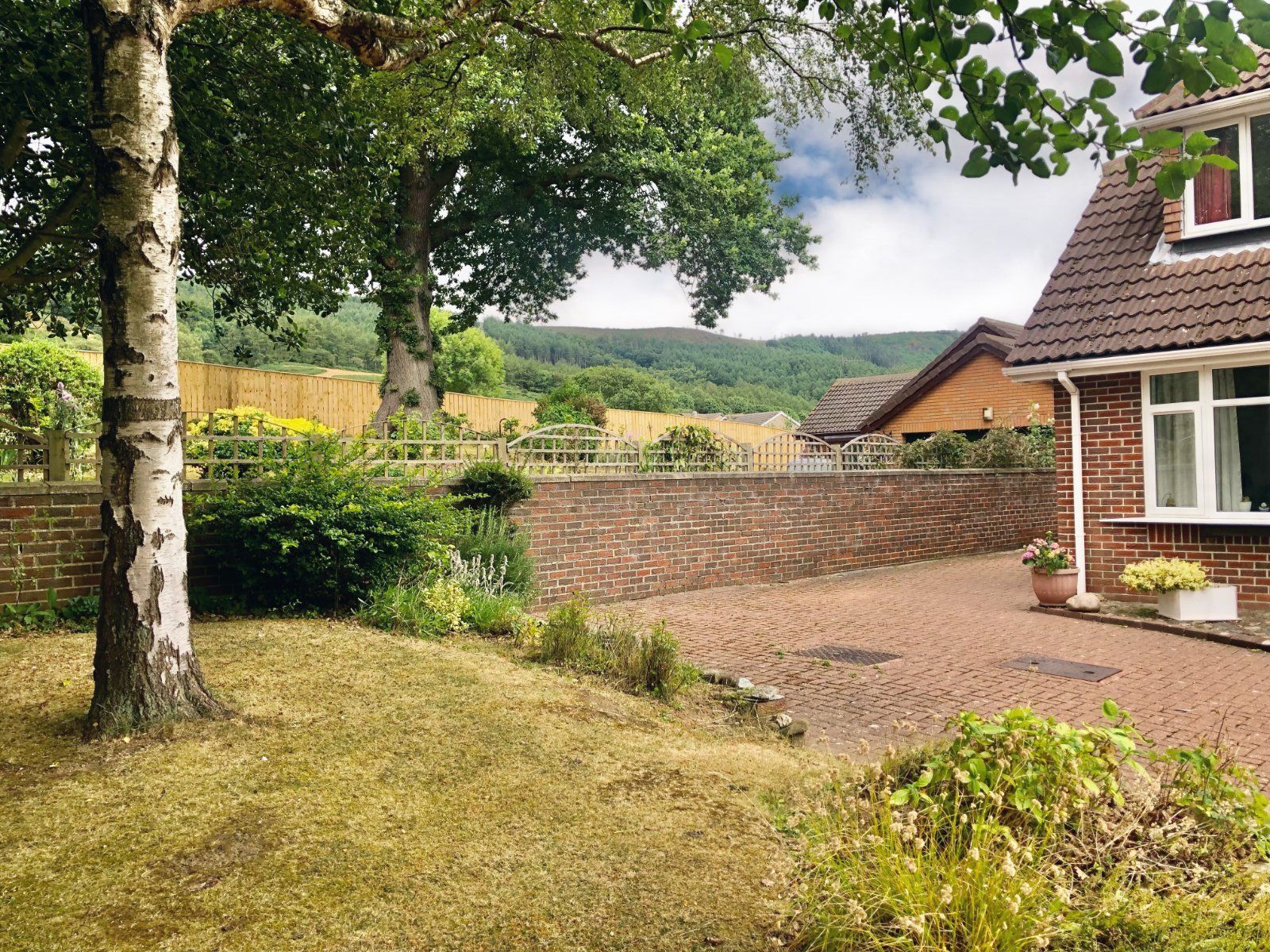 5 bed detached house for sale in Belmangate, Guisborough, North