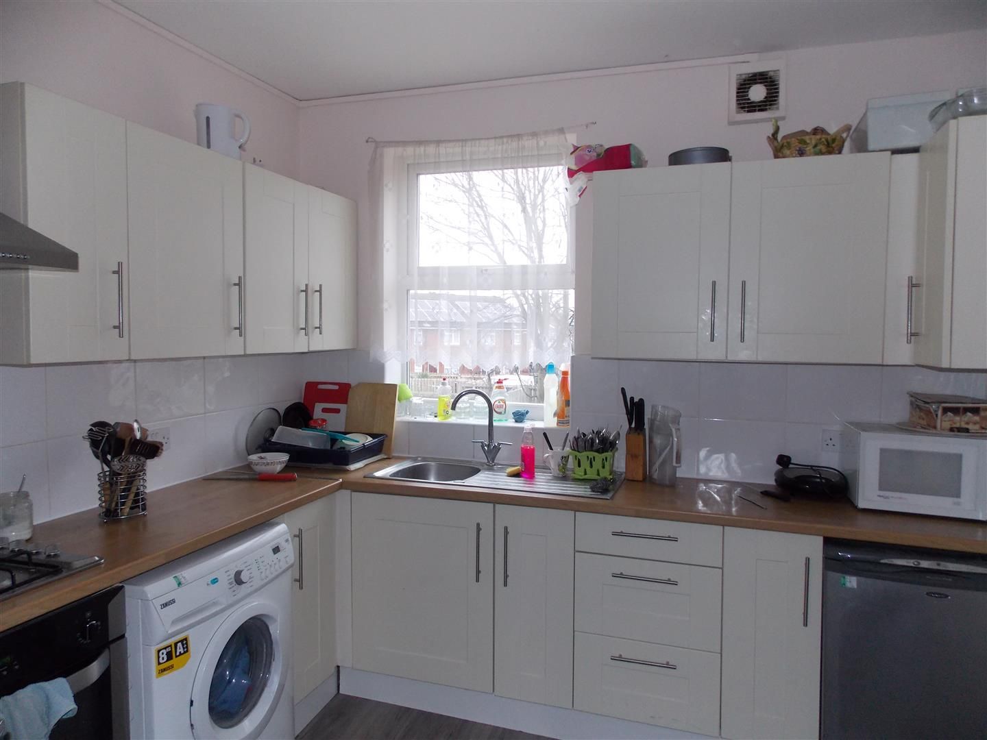 Room to rent in Beverley Road, Hull HU5 Zoopla