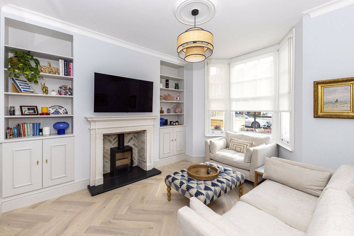 5 bed property for sale in Cambray Road, London SW12 Zoopla