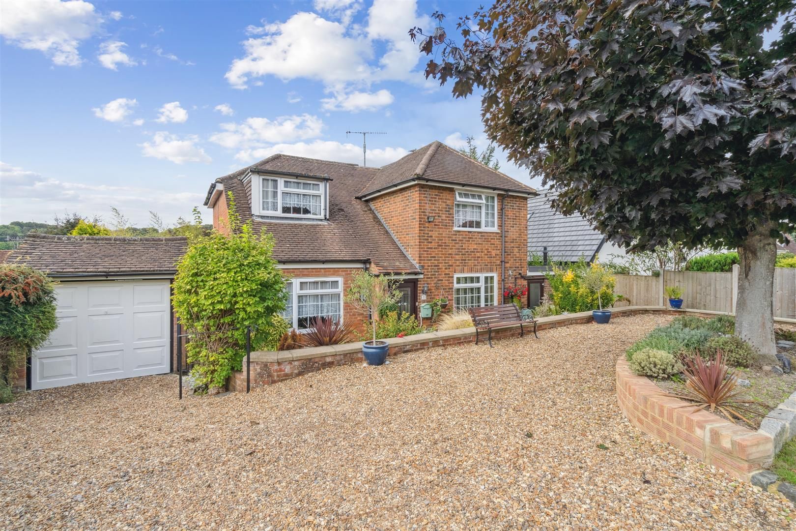 4 bed detached house for sale in Whinneys Road, Loudwater, High