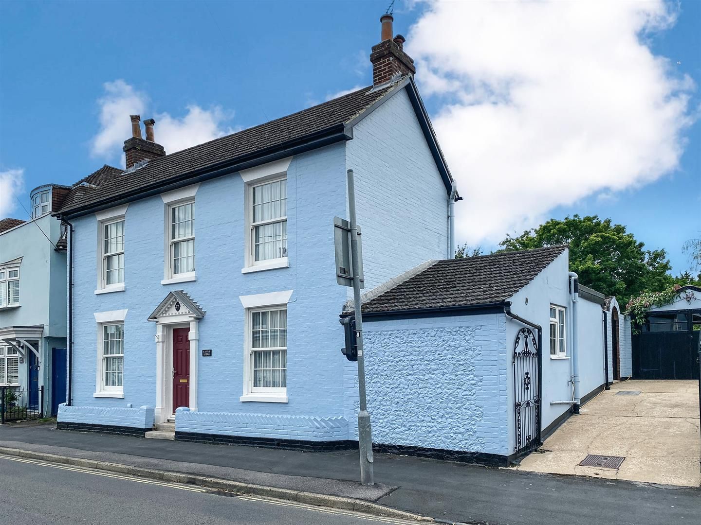 3 bed detached house for sale in Castle Street, Portchester, Fareham