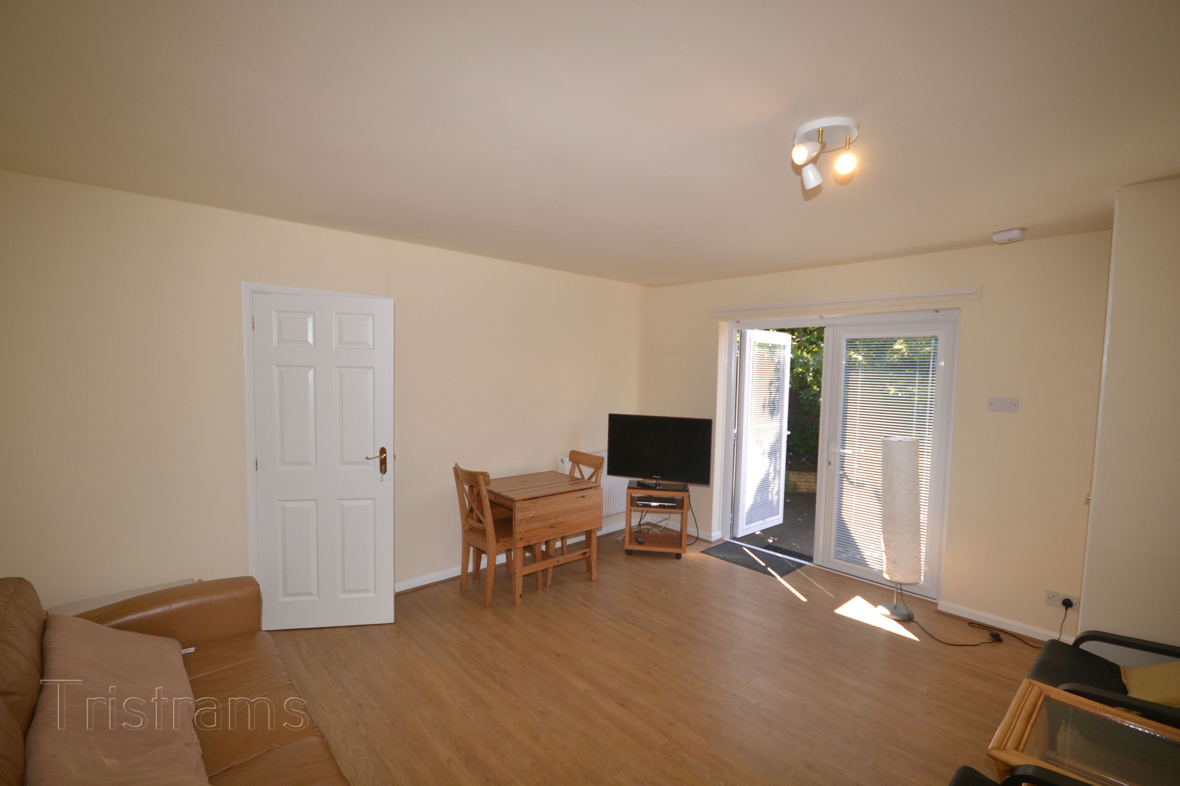 1 bed flat to rent in Marshall Drive, Bramcote, Nottingham NG9 Zoopla