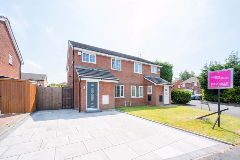 3 bed semidetached house for sale in Ancrum Road, Kirkby, Liverpool
