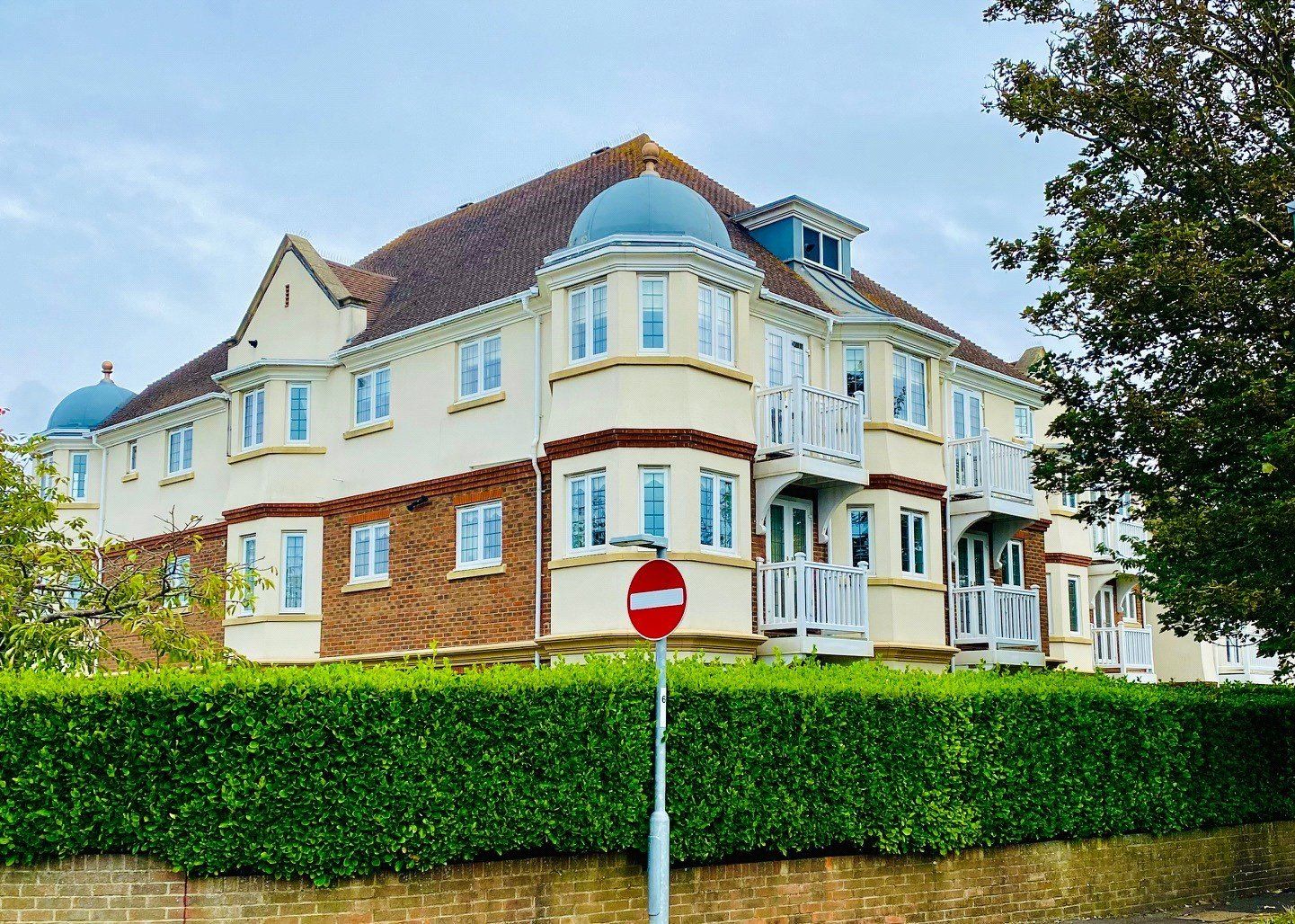 2 bed flat for sale in Sea Road, East Preston, Littlehampton BN16 Zoopla