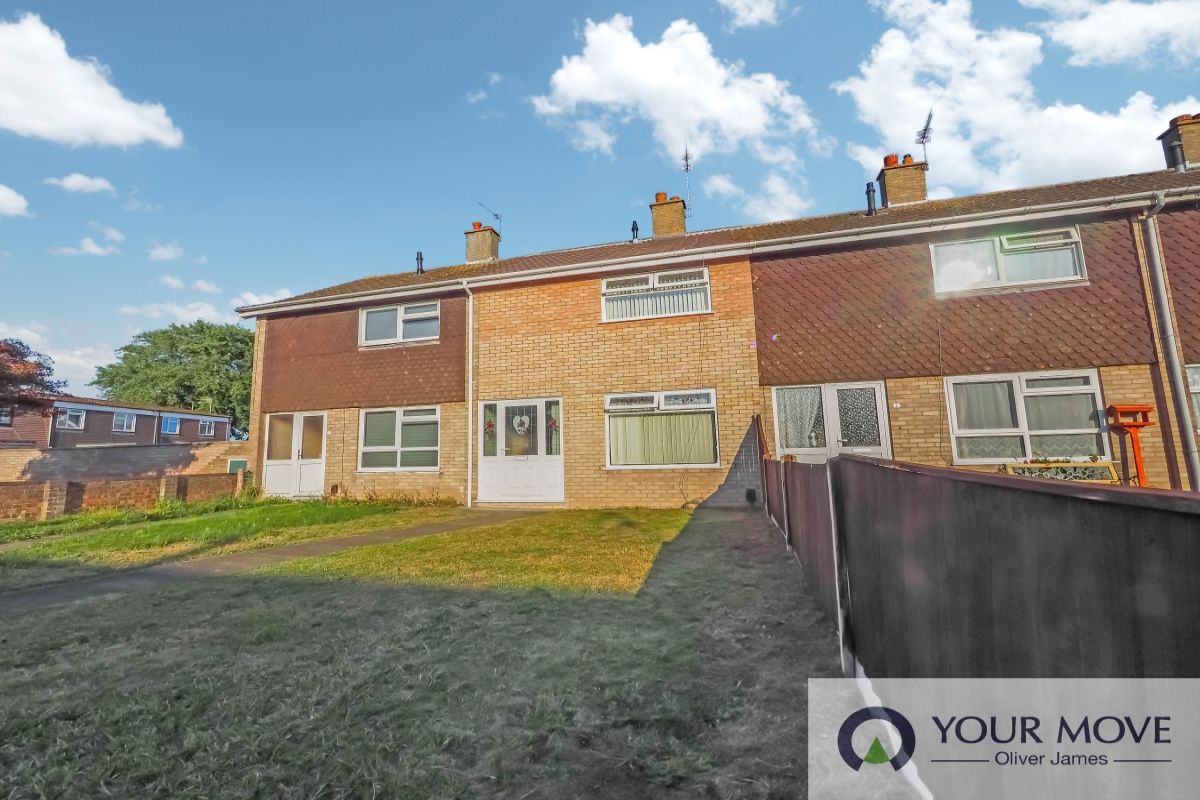 2 bed terraced house for sale in Rowan Way, Gorleston, Great Yarmouth