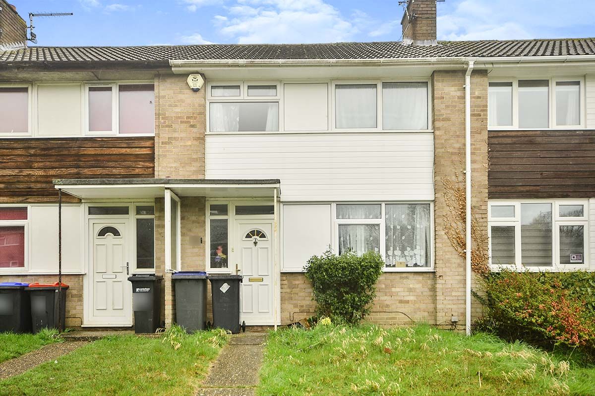 3 bed terraced house for sale in Tenterden Drive, Canterbury CT2 Zoopla