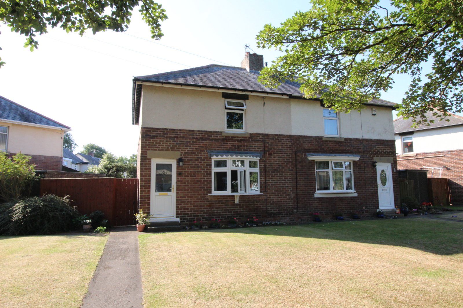 3 bed semidetached house for sale in Seaton Crescent, Holywell