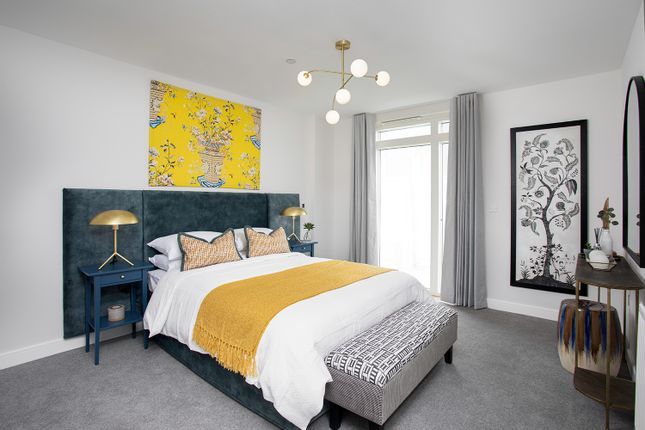 Cezanne Rd, Acton, London W3