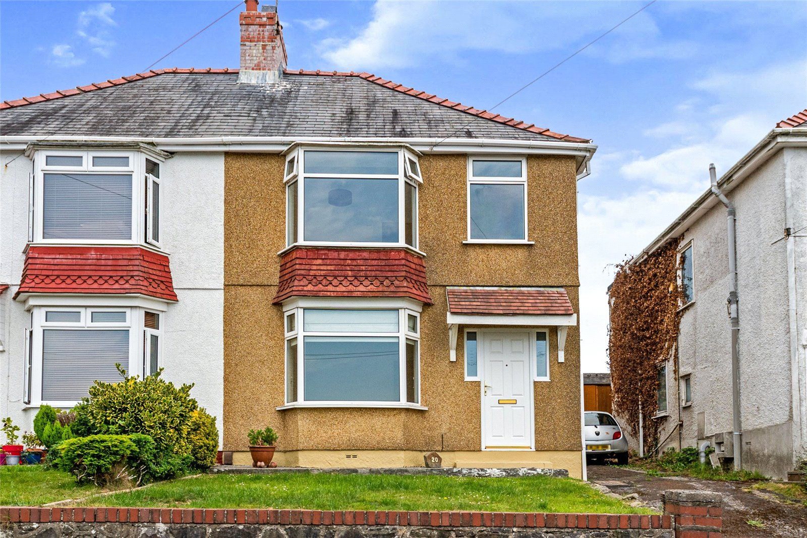 3 bed semidetached house for sale in Lon Coed Bran, Cockett, Abertawe