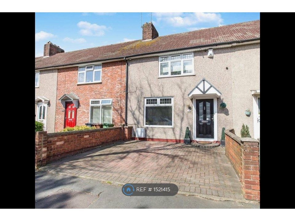3 bed terraced house to rent in Goresbrook Road, Dagenham RM9 Zoopla