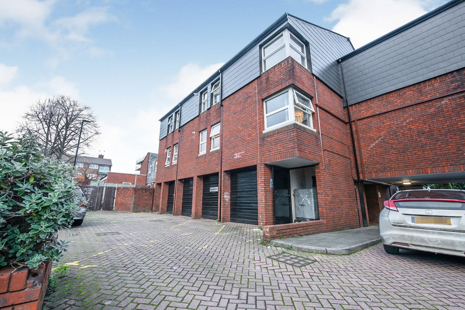 Tash Place, New Southgate N11  