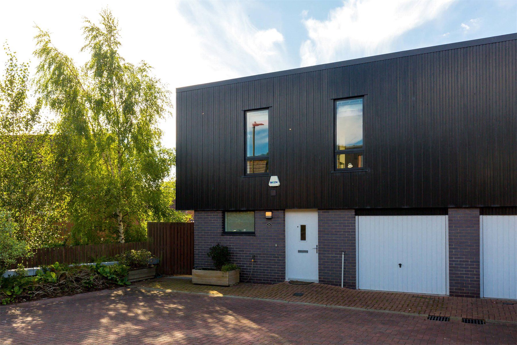 4 bed property for sale in Margaret Rose Avenue, Fairmilehead, Edinburgh EH10 Zoopla