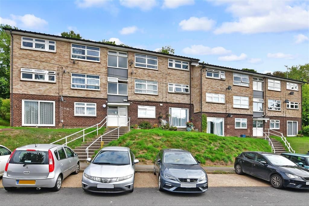 1 bed flat for sale in Edgeworth Close, Whyteleafe, Surrey CR3 Zoopla