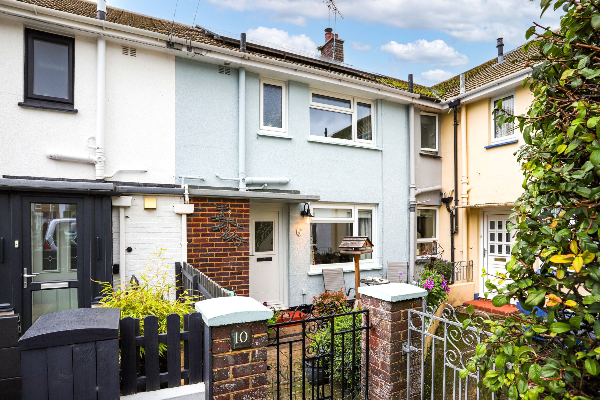 3 bed semidetached house for sale in Clifford Close, Shaldon