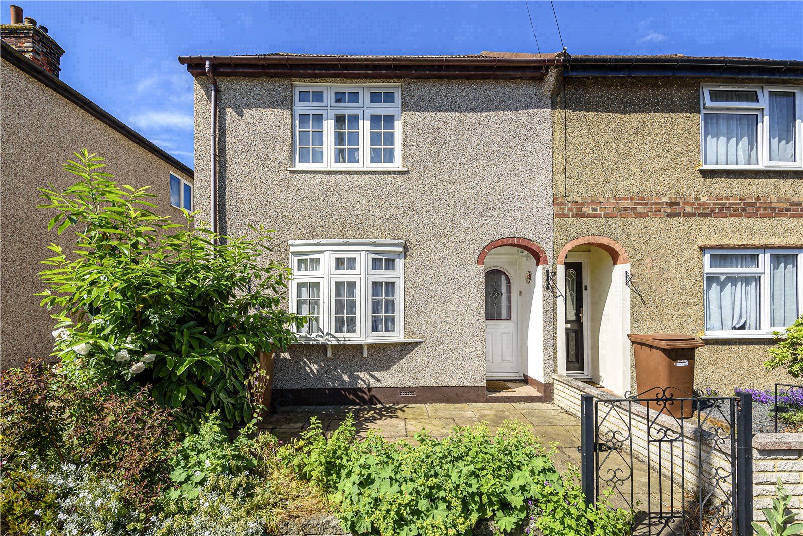 3 bed semidetached house for sale in Alexandra Road, Warlingham CR6 Zoopla