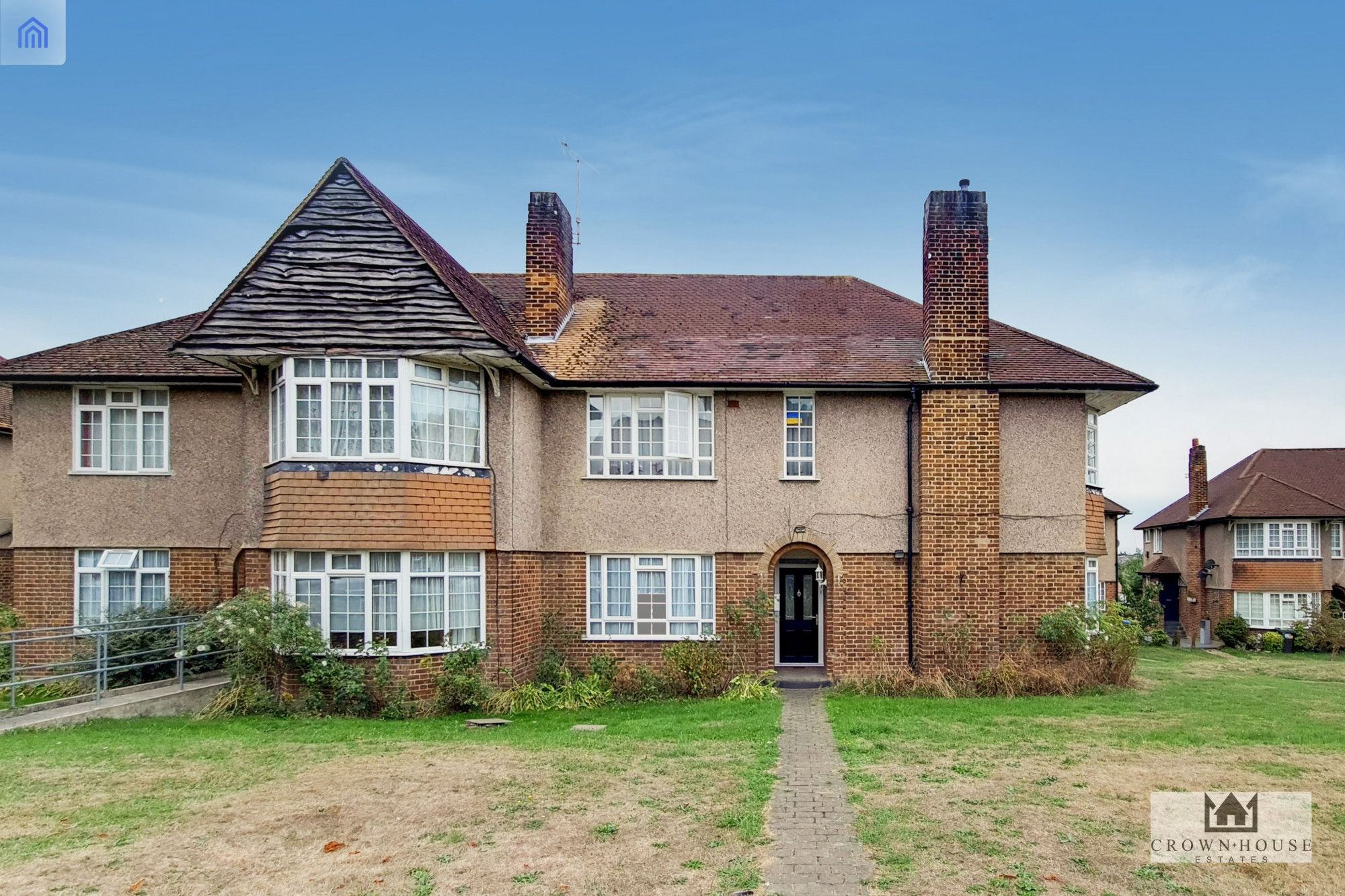 2 bed for sale in Oakwood Close, London N14 Zoopla