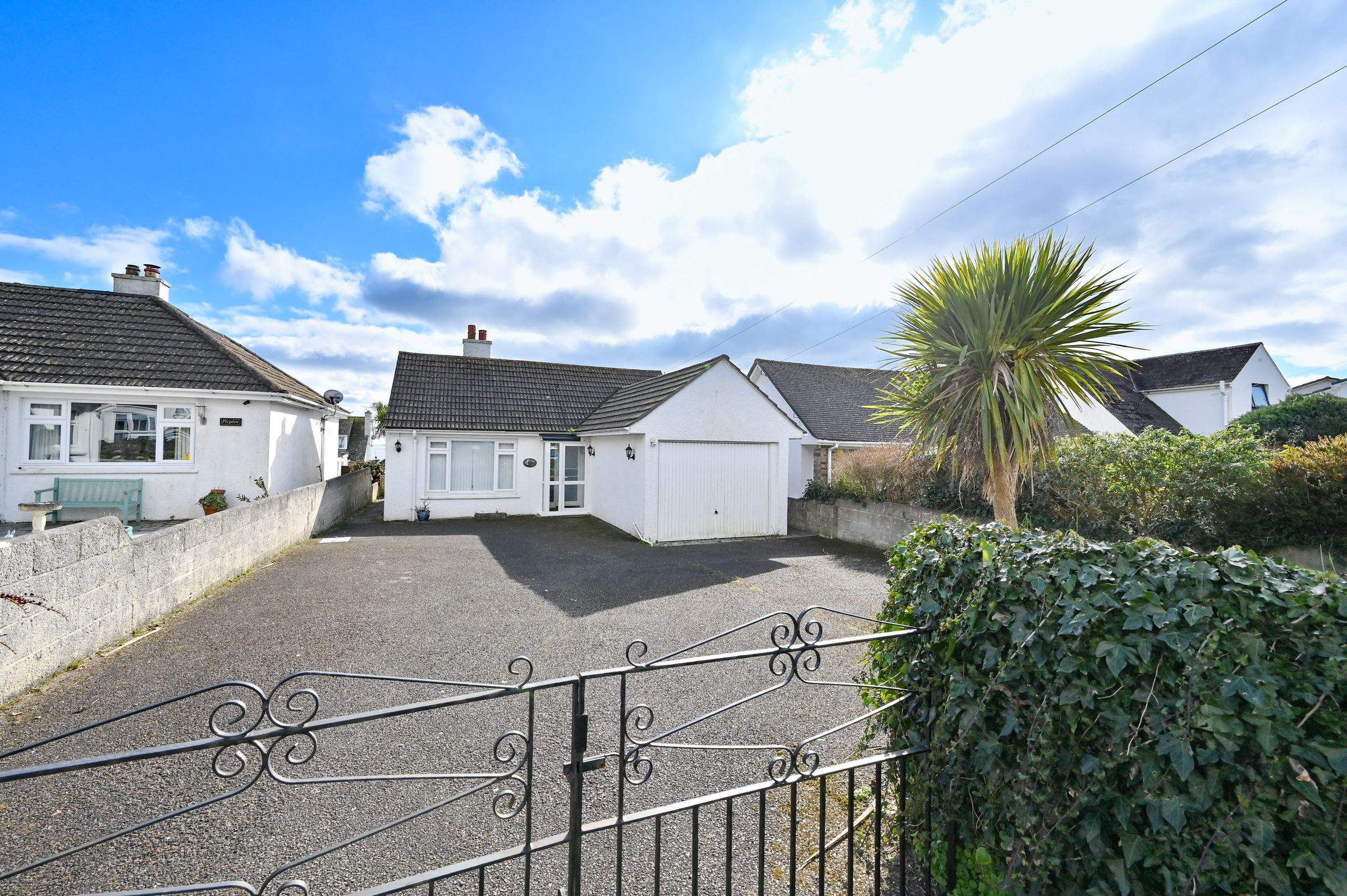2 bed detached bungalow for sale in Barbican Road, East Looe PL13 Zoopla