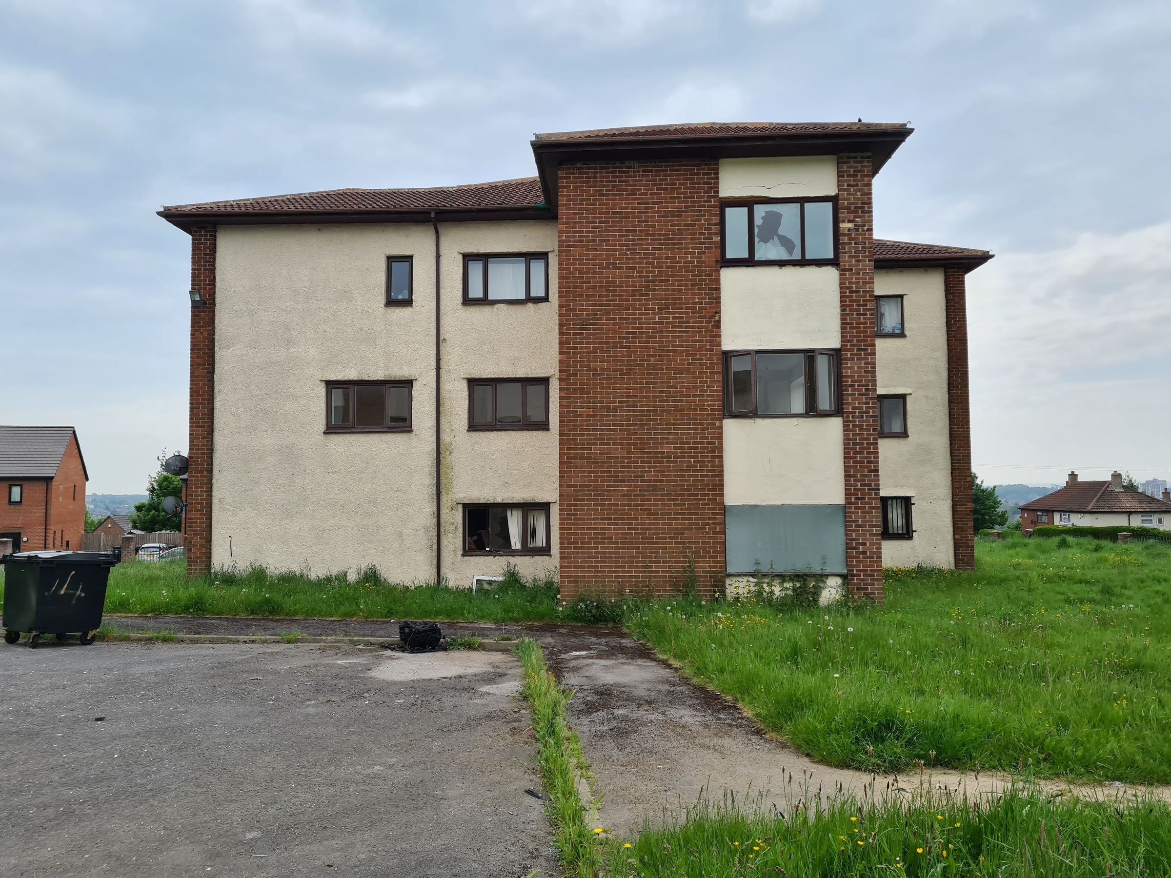 Apartment 4 Elland House, Kingsdale Court, Leeds, West Yorkshire LS14  