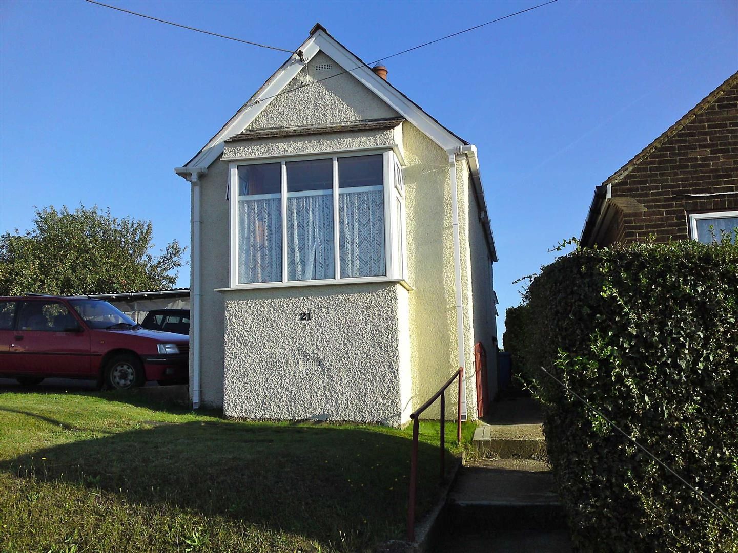 1 bed detached bungalow to rent in Highfield Road, Minster On Sea