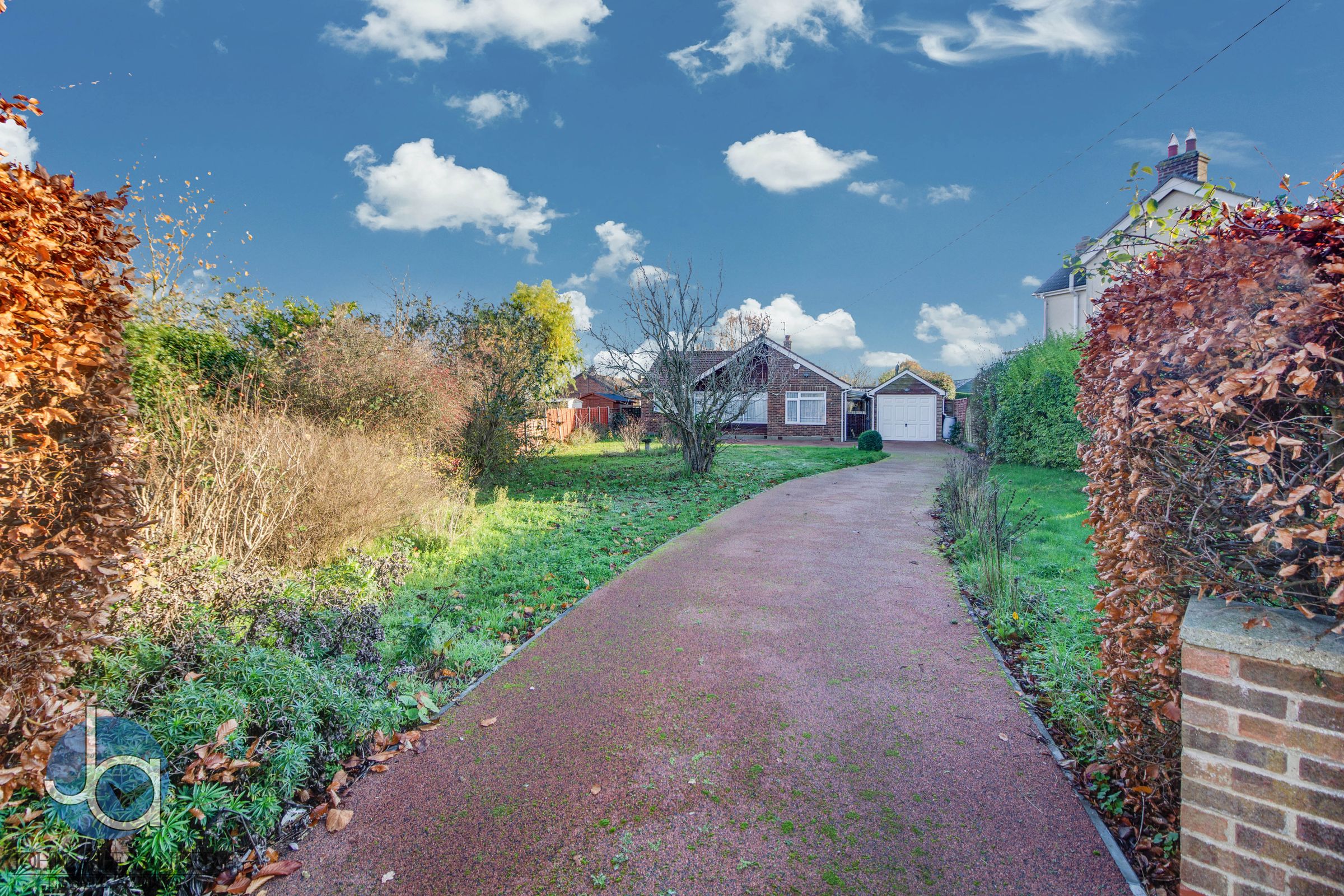 3 bed detached bungalow for sale in D'arcy Road, Tolleshunt Knights