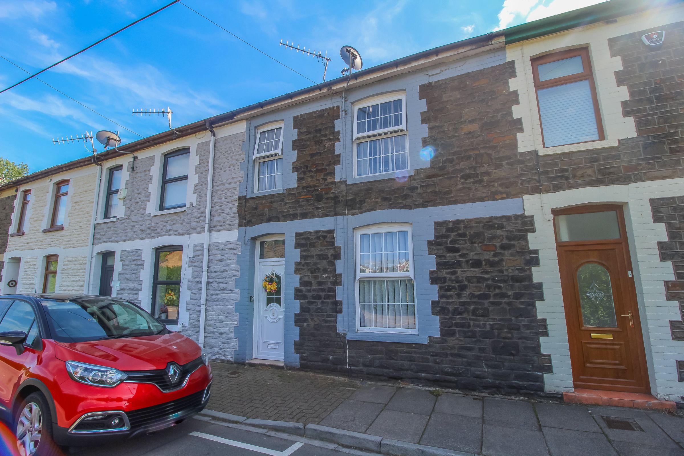 3 bed property for sale in Barry Road, Pontypridd CF37 Zoopla